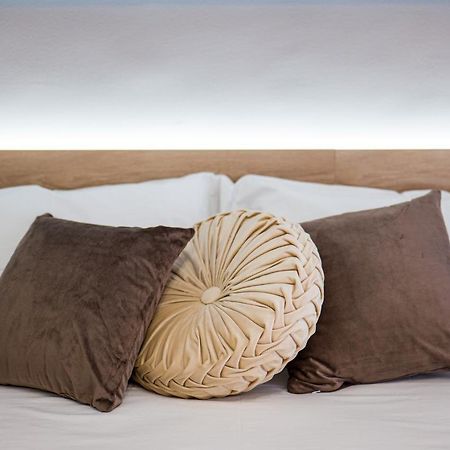 A Due Passi - Guest House Санто-Стефано-ди-Камастра Экстерьер фото