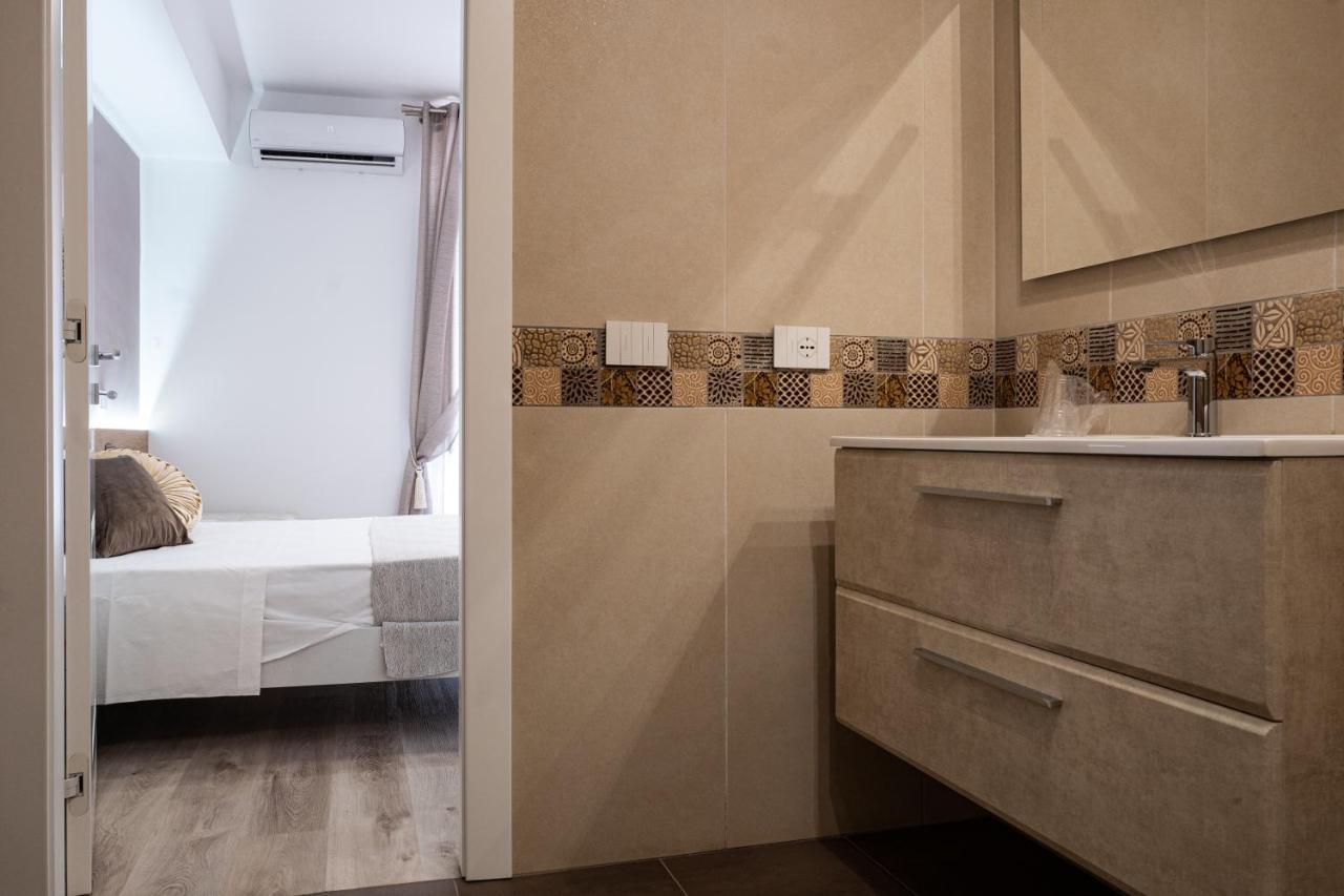 A Due Passi - Guest House Санто-Стефано-ди-Камастра Экстерьер фото