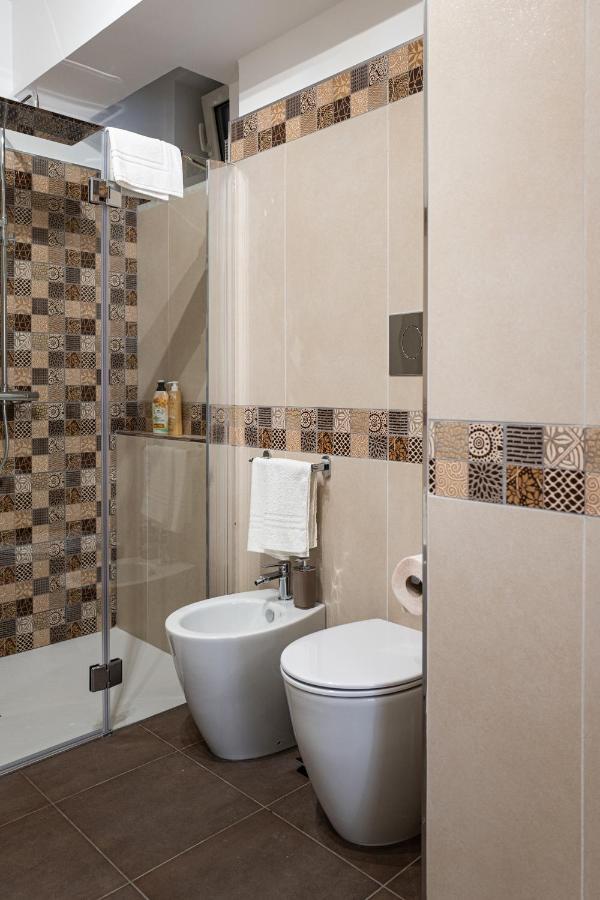 A Due Passi - Guest House Санто-Стефано-ди-Камастра Экстерьер фото